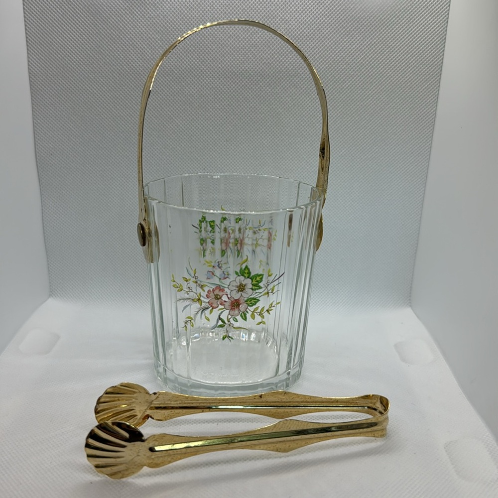 🫟3/$25🫟 Vintage small table ice bucket glass with flowers. - Picture 7 of 9